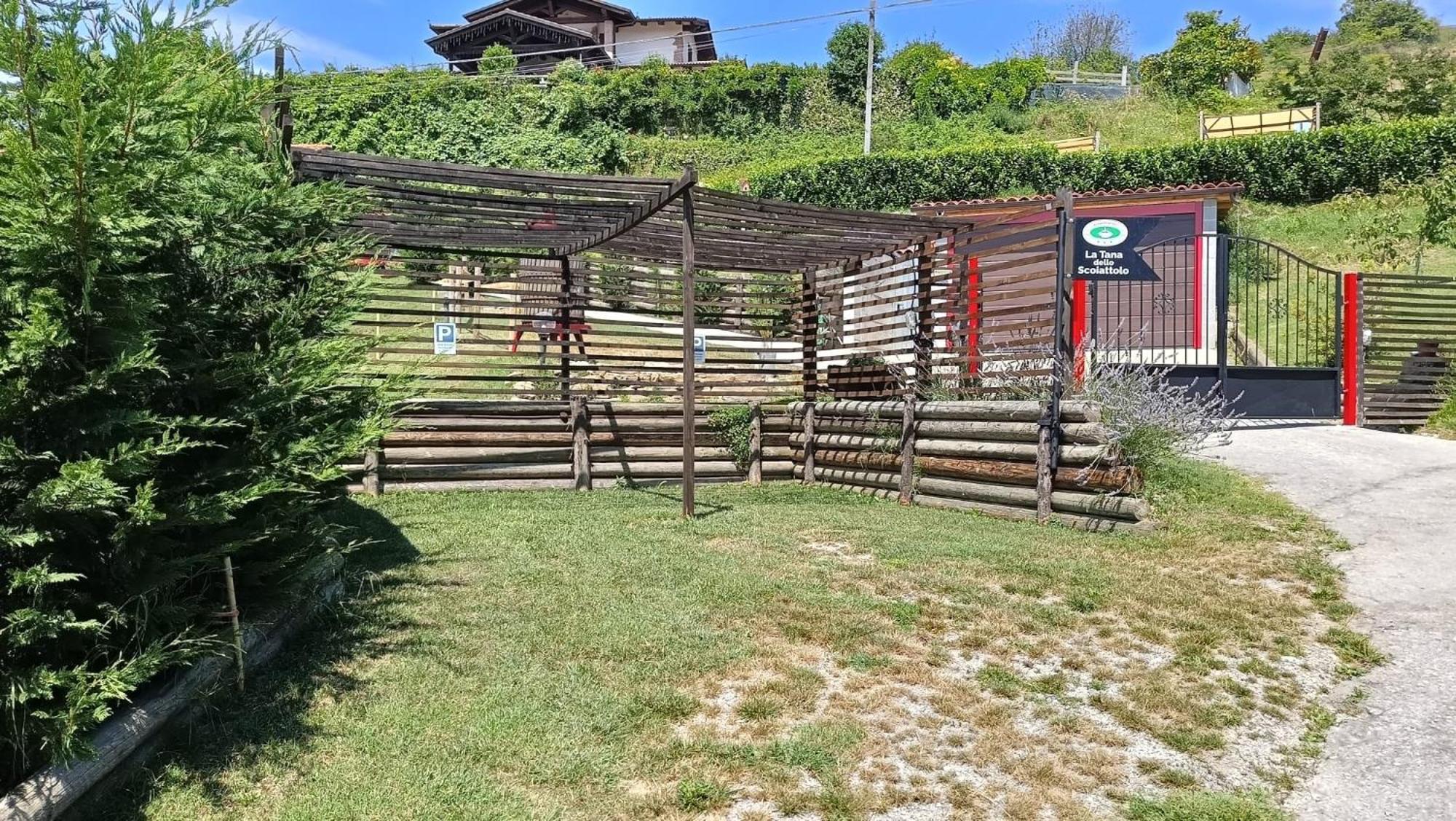 Bed and Breakfast La Tana Dello Scoiattolo - Adults Only Murazzano  Экстерьер фото